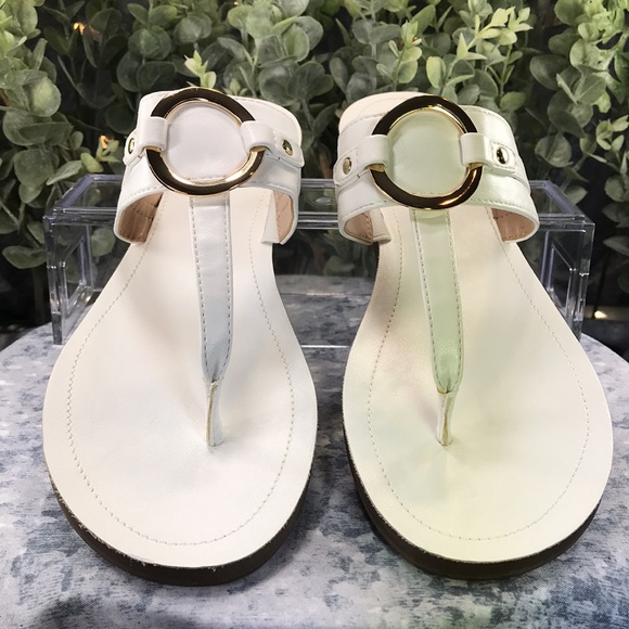 NY&C White Dressy Decorated One Band Thong Sandals Women’s 10M ☀️NWOT☀️ - Picture 3 of 12
